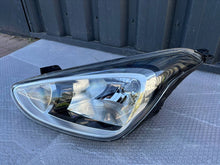 Load image into Gallery viewer, Frontscheinwerfer Hyundai I10 92101B9000 Links Scheinwerfer Headlight SCH1347028420sm