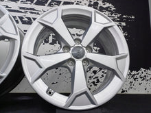 Laden Sie das Bild in den Galerie-Viewer, 4x Alufelge 17 Zoll 6.5" 5x112 38ET Silber Audi A3 Superb I Octavia Kodiaq FEL3794052618yo