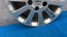 Laden Sie das Bild in den Galerie-Viewer, 1x Alufelge 16 Zoll 6.0" 5x110 2160131 Opel Zafira Meriva Rim Wheel FEL4683082189lb