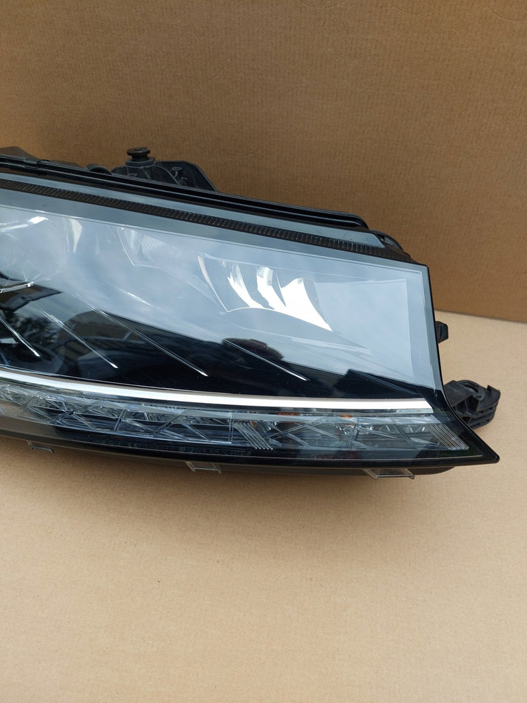 Frontscheinwerfer Skoda Fabia III 6V1941016F LED Rechts Scheinwerfer Headlight SCH6726305914zd