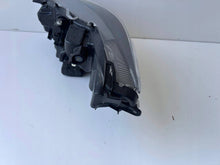 Load image into Gallery viewer, Frontscheinwerfer Toyota Yaris K0-8EU LED Rechts Scheinwerfer Headlight