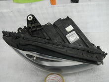 Laden Sie das Bild in den Galerie-Viewer, Frontscheinwerfer Mercedes-Benz W205 A2058200261 Rechts Scheinwerfer Headlight SCH2391829688lv