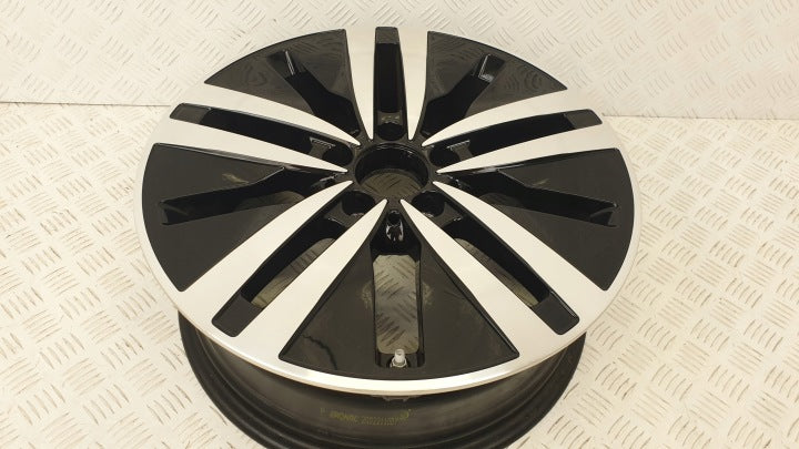 1x Alufelge 17 Zoll 6.5" 5x112 44ET Glanz Schwarz A1774010200 Mercedes-Benz W177 FEL5910989940qh