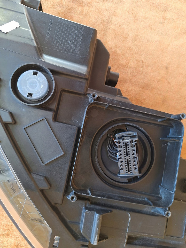 Frontscheinwerfer VW Polo 2G1941036G LED Rechts Scheinwerfer Headlight SCH7578400527fp