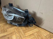 Laden Sie das Bild in den Galerie-Viewer, Frontscheinwerfer Mazda Cx5 KK8251030 20140611 Rechts Scheinwerfer Headlight SCH8725532380tm