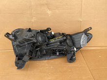 Laden Sie das Bild in den Galerie-Viewer, Frontscheinwerfer Renault Kadjar 620101096R Rechts Scheinwerfer Headlight SCH4752597642nm