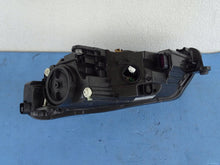 Laden Sie das Bild in den Galerie-Viewer, Frontscheinwerfer Skoda Superb III 3V1941016 Rechts Scheinwerfer Headlight SCH5051915265du