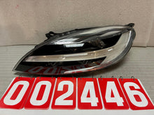 Laden Sie das Bild in den Galerie-Viewer, Frontscheinwerfer Volvo V40 31677022 Links Scheinwerfer Headlight SCH3788137417fv