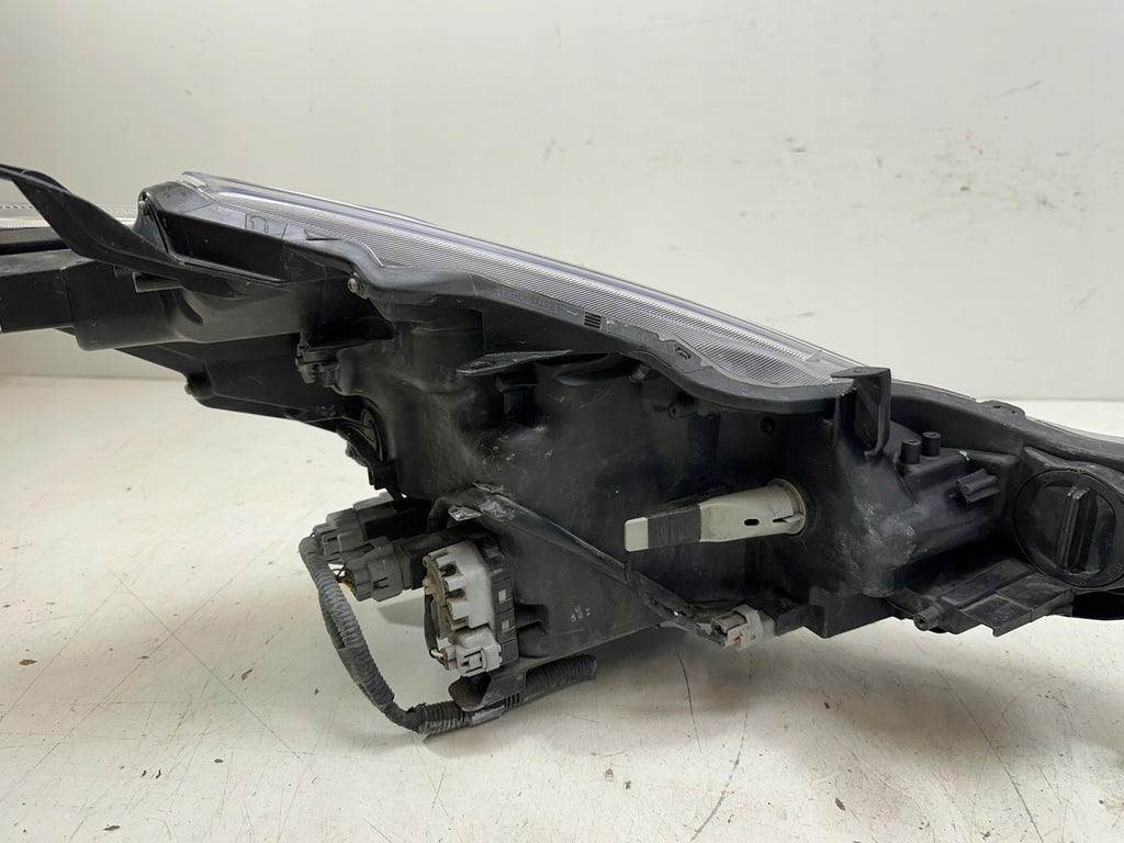 Frontscheinwerfer Toyota Prius Plus LED Ein Stück (Rechts oder Links) Headlight SCH3122120758wc
