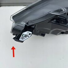 Laden Sie das Bild in den Galerie-Viewer, Frontscheinwerfer Toyota Yaris 27583R LED Rechts Scheinwerfer Headlight SCH9145272275qg