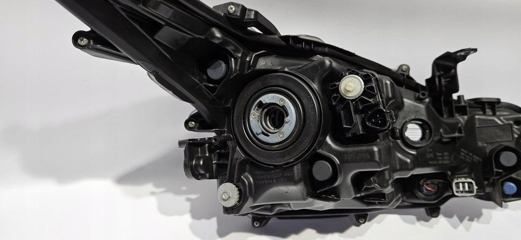 Frontscheinwerfer Toyota Corolla 81150-02T31 FALSE Scheinwerfer Headlight SCH5641128028mf