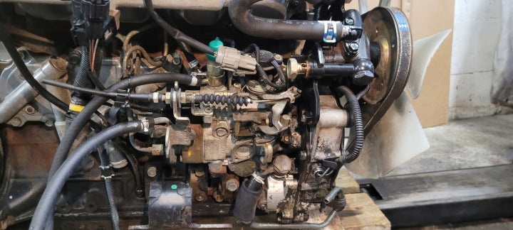 Motor Nissan I TD25 2.5 Diesel Engine Komplett MOT8709175412au