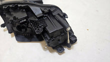 Laden Sie das Bild in den Galerie-Viewer, Frontscheinwerfer VW Touareg 761941035A 761941036A Full LED Ein Satz Headlight