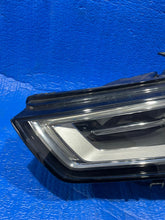 Laden Sie das Bild in den Galerie-Viewer, Frontscheinwerfer Audi A3 8V0941005 Links Scheinwerfer Headlight