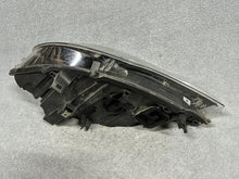 Laden Sie das Bild in den Galerie-Viewer, Frontscheinwerfer BMW X6 E71 7277452- LED Rechts Scheinwerfer Headlight SCH1327152519so