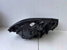 Laden Sie das Bild in den Galerie-Viewer, Frontscheinwerfer Audi Q3 8U0941034 Rechts Scheinwerfer Headlight SCH8593847954sh