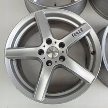 Laden Sie das Bild in den Galerie-Viewer, 4x Alufelge 17 Zoll 7.0" 5x112 43ET Glanz Silber Audi I Rim Wheel FEL2623176267mz