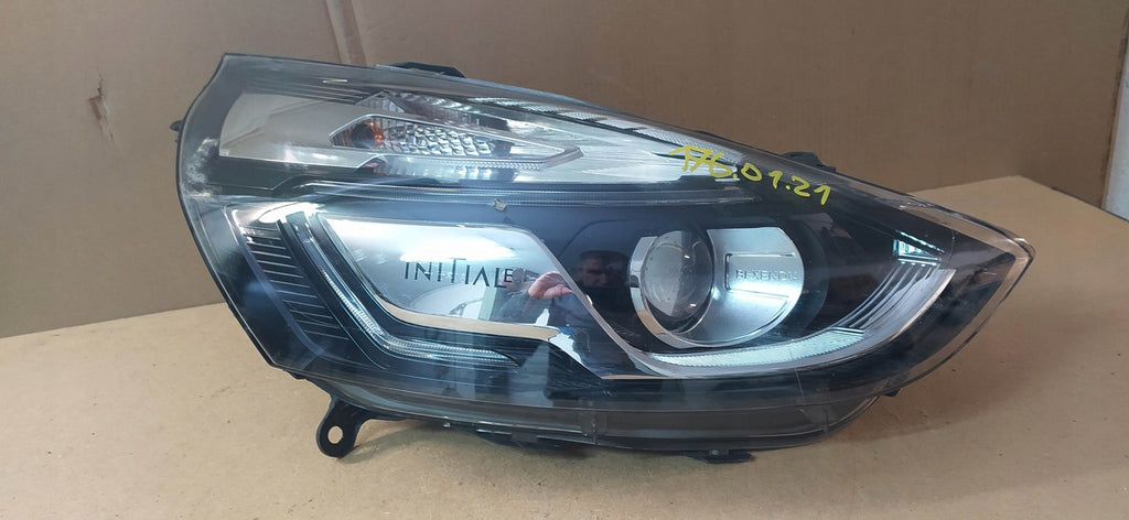 Frontscheinwerfer Renault Clio IV 260107861R Xenon Rechts Scheinwerfer Headlight