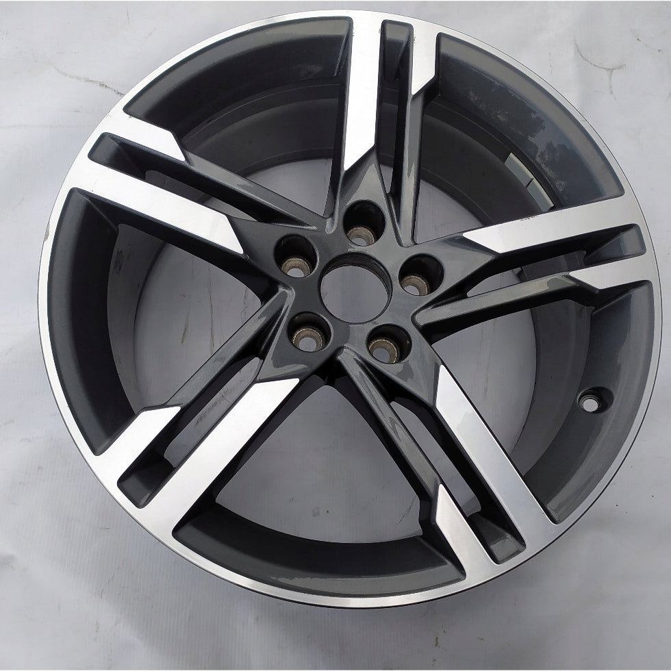 1x Alufelge 18 Zoll 8.0" 5x112 40ET Glanz Silber 8W0601025M Audi A4 B9 Rim Wheel FEL5000869092qa