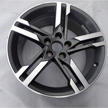Load image into Gallery viewer, 1x Alufelge 18 Zoll 8.0" 5x112 40ET Glanz Silber 8W0601025M Audi A4 B9 Rim Wheel FEL5000869092qa