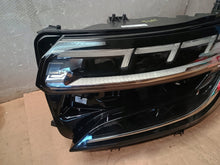 Laden Sie das Bild in den Galerie-Viewer, Frontscheinwerfer Renault 260606796R LED Links Scheinwerfer Headlight SCH3102519680hz