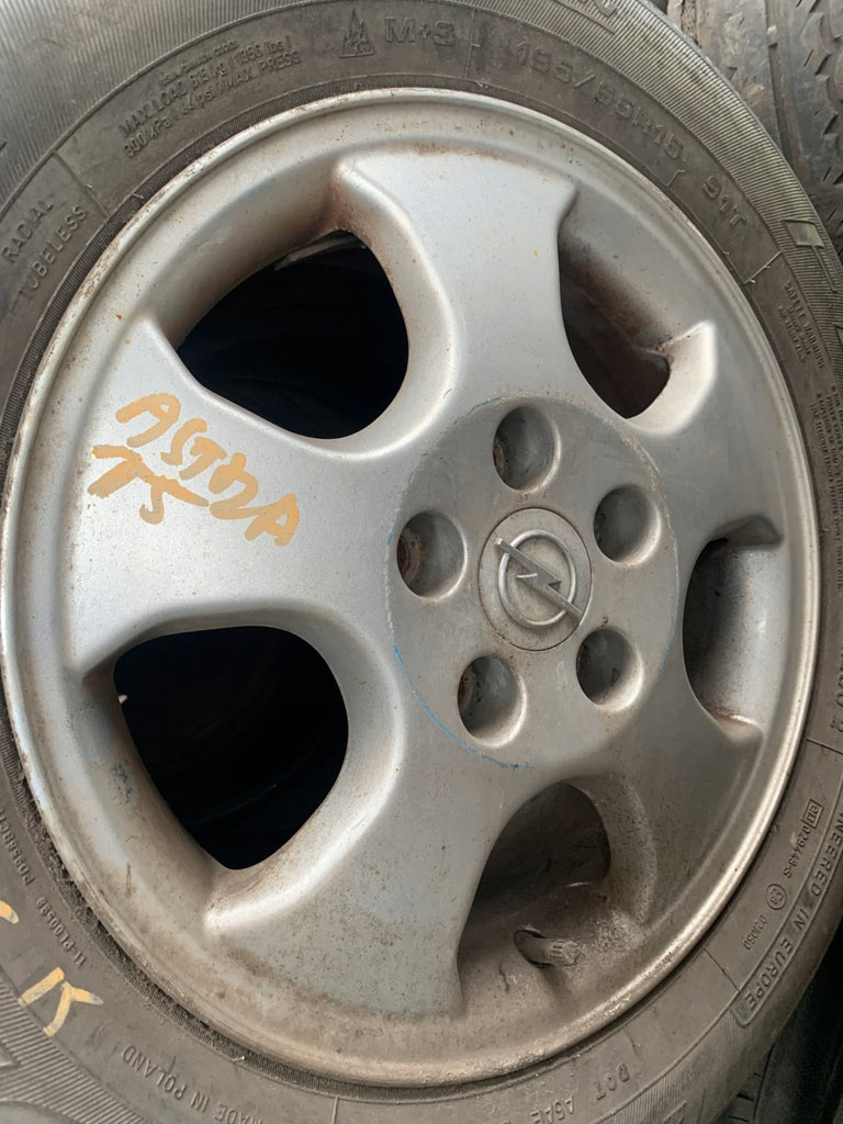 4x Alufelge 15 Zoll 6.0" 5x110 49ET Opel Astra G Rim Wheel FEL3642159273zy