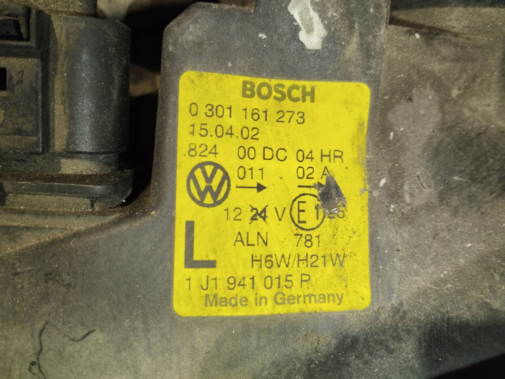 Frontscheinwerfer VW Golf IV 1J1941015P Xenon Links Scheinwerfer Headlight SCH9489089113cp
