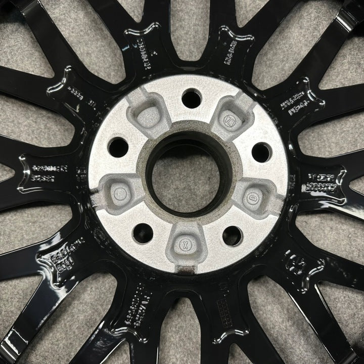 4x Alufelge 19 Zoll 8.5" 5x112 43ET Glanz Silber 4G9601025K Audi A6 C7 Rim Wheel FEL4601745443tx