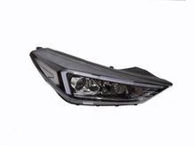 Load image into Gallery viewer, Frontscheinwerfer Hyundai Tucson 92102-D7600 Halogen Rechts Headlight