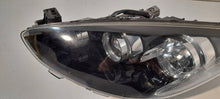 Load image into Gallery viewer, Frontscheinwerfer Mazda 2 D651-51040 Ein Stück (Rechts oder Links) Headlight