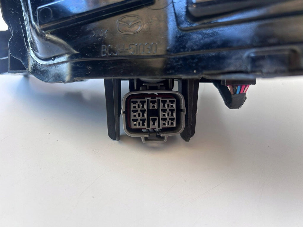 Frontscheinwerfer Mazda 3 BCJH-51030 Rechts Scheinwerfer Headlight SCH2320571504ql