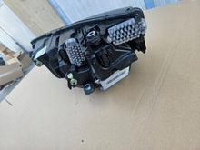 Load image into Gallery viewer, Frontscheinwerfer Skoda Octavia IV 5E4941036 Full LED Rechts Headlight SCH2908295765la