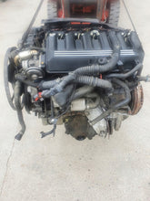 Laden Sie das Bild in den Galerie-Viewer, Motor BMW E46 M57 3.0 Diesel Engine Unkomplett MOT8115437338dp