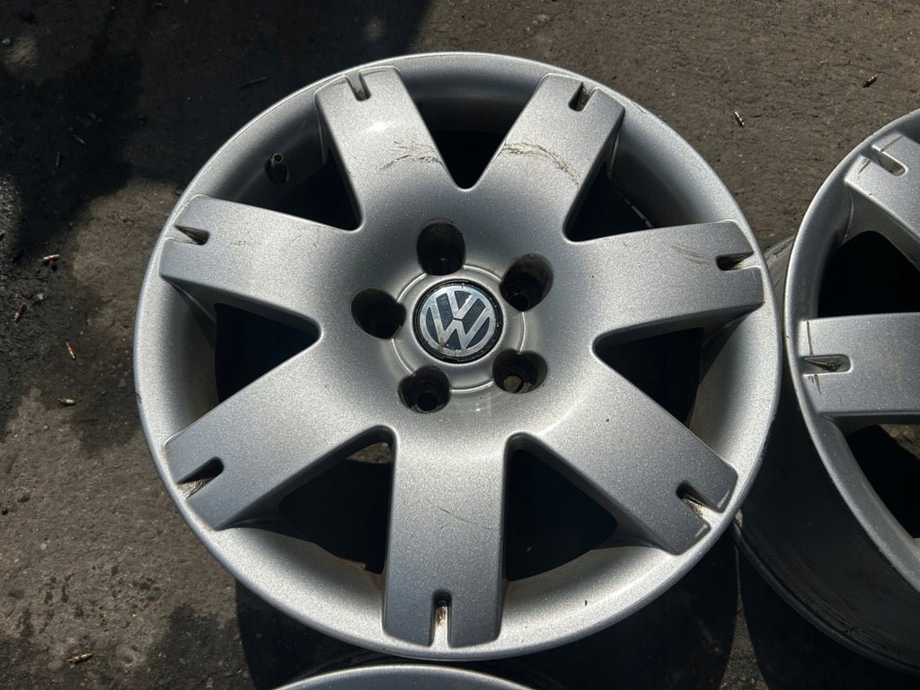 4x Alufelge 16 Zoll 7.0" 5x112 37ET Glanz Silber 3B0601025L VW Rim Wheel FEL5991866549jt