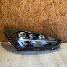 Laden Sie das Bild in den Galerie-Viewer, Frontscheinwerfer Ford Focus JX7B-13E014-CD JX7B-13E015-CD LED Ein Satz SCH6861652129ul
