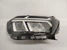 Laden Sie das Bild in den Galerie-Viewer, Frontscheinwerfer Dacia Duster 260602465R LED Links Scheinwerfer Headlight