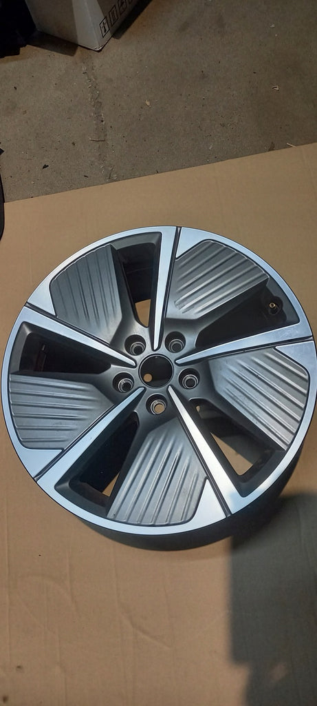 1x Alufelge 18 Zoll 7.5" 5x112 46ET 5FA601025K Seat Leon Rim Wheel