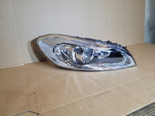 Load image into Gallery viewer, Frontscheinwerfer Volvo C70 II 32206147 Rechts Scheinwerfer Headlight SCH8652079051zb