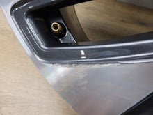 Laden Sie das Bild in den Galerie-Viewer, 1x Alufelge 19 Zoll 8.0&quot; 5x112 45ET Glanz Grau 11A601025 Mg Rim Wheel