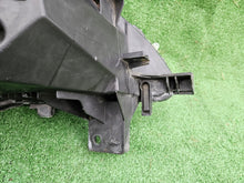 Laden Sie das Bild in den Galerie-Viewer, Frontscheinwerfer Citroën Berlingo 9806306580 Ein Stück (Rechts oder Links)