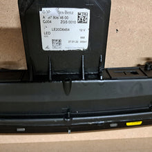 Laden Sie das Bild in den Galerie-Viewer, Frontscheinwerfer Mercedes-Benz Eqs A2979064600 LED Vorderseite Headlight SCH5663332287ed