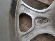 Laden Sie das Bild in den Galerie-Viewer, 1x Alufelge 15 Zoll 6.0" 4x108 47 5ET BA6J-1007-GA Ford B-Max Rim Wheel FEL8900141461lm