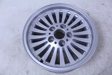 Laden Sie das Bild in den Galerie-Viewer, 1x Alufelge 16 Zoll 7.0" 5x120 BMW 5 E39 Rim Wheel FEL9165877280cv