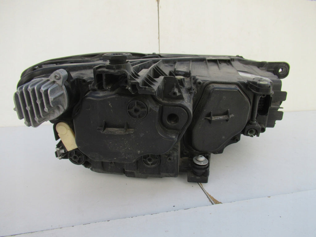 Frontscheinwerfer VW Passat B8 3G1941081P LED Ein Stück (Rechts oder Links) SCH6932426338yj