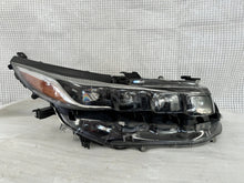 Laden Sie das Bild in den Galerie-Viewer, Frontscheinwerfer Toyota Prius Full LED Rechts Scheinwerfer Headlight SCH6815522241xm