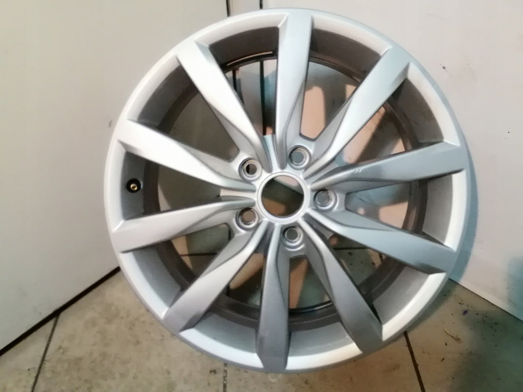 1x Alufelge 17 Zoll 6.0" 5x112 48ET 5G0601025T VW Golf Rim Wheel FEL5939937191sb