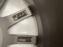 Load image into Gallery viewer, 1x Alufelge 18 Zoll 7.5" 5x112 51ET 8V0601025AL Audi A3 Rim Wheel FEL4957182678wr
