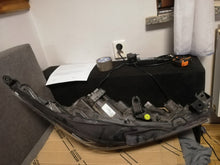 Laden Sie das Bild in den Galerie-Viewer, Frontscheinwerfer Toyota Corolla 8111002T31 Rechts Scheinwerfer Headlight SCH7702512481dc