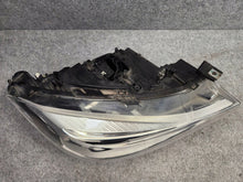 Laden Sie das Bild in den Galerie-Viewer, Frontscheinwerfer BMW 3 Gran Turismo F34 901186201173 LED Rechts Headlight SCH7559568097ek