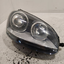 Load image into Gallery viewer, Frontscheinwerfer VW Golf V Jetta 0301212272 Xenon Rechts Scheinwerfer Headlight SCH9836140086cf